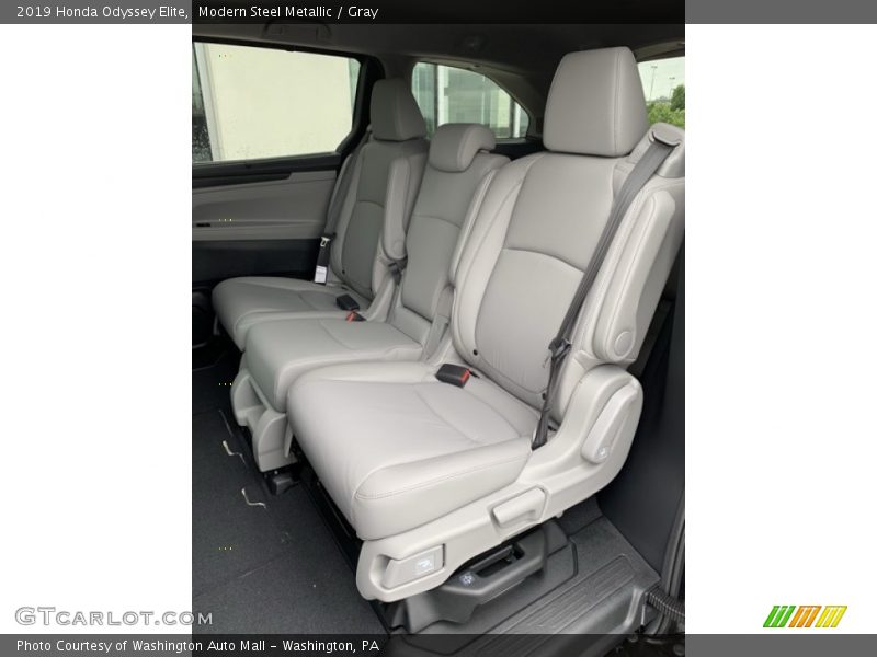 Modern Steel Metallic / Gray 2019 Honda Odyssey Elite