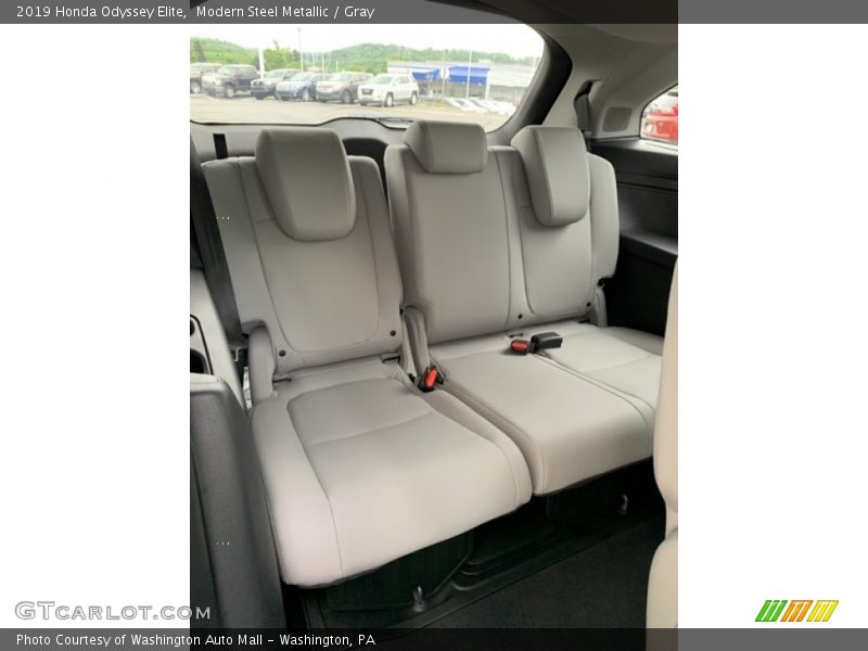 Modern Steel Metallic / Gray 2019 Honda Odyssey Elite