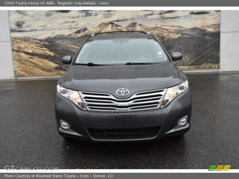 Magnetic Gray Metallic / Ivory 2009 Toyota Venza V6 AWD