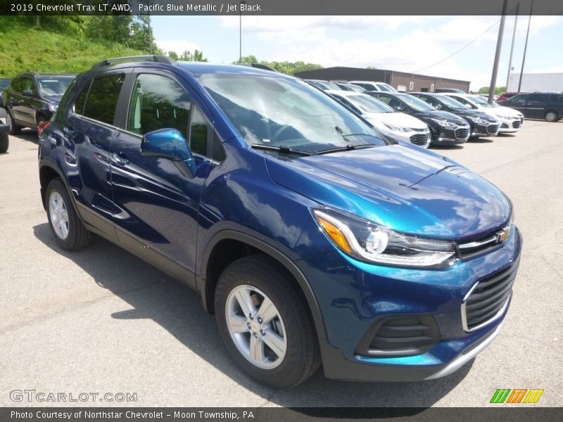 Pacific Blue Metallic / Jet Black 2019 Chevrolet Trax LT AWD