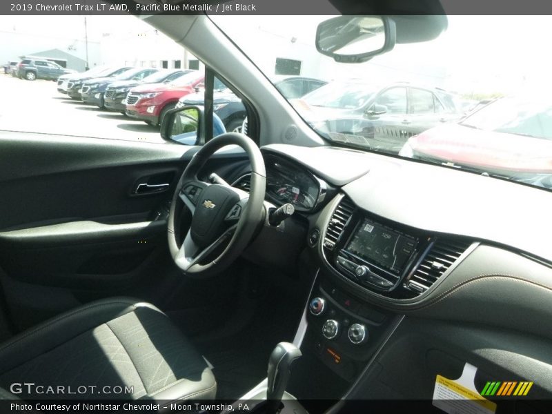 Pacific Blue Metallic / Jet Black 2019 Chevrolet Trax LT AWD