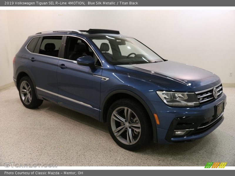 Blue Silk Metallic / Titan Black 2019 Volkswagen Tiguan SEL R-Line 4MOTION