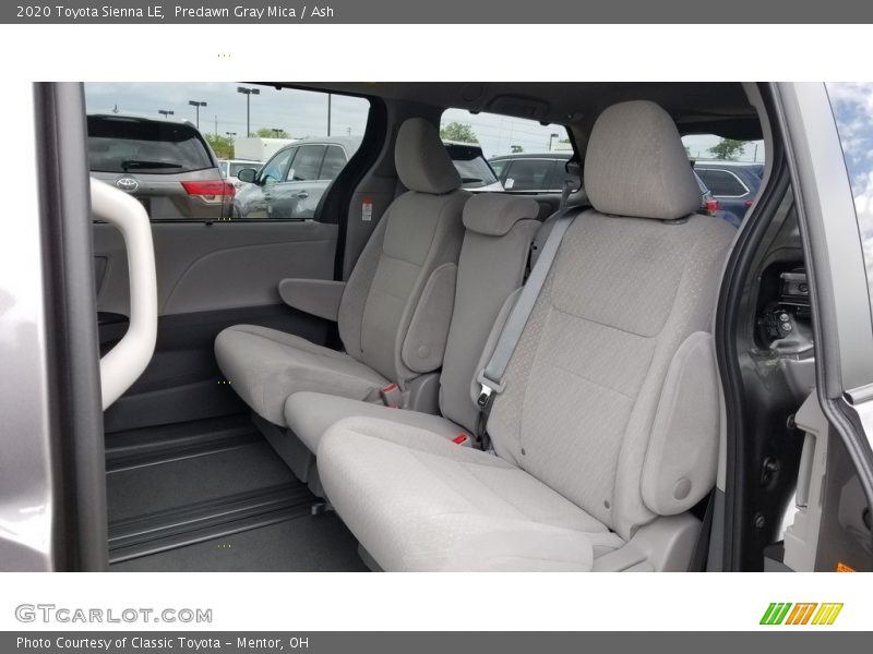 Predawn Gray Mica / Ash 2020 Toyota Sienna LE