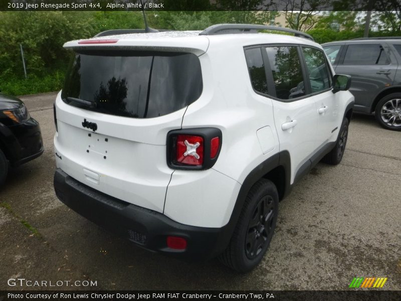 Alpine White / Black 2019 Jeep Renegade Sport 4x4