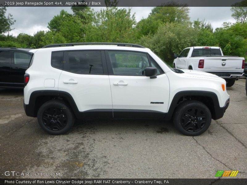 Alpine White / Black 2019 Jeep Renegade Sport 4x4