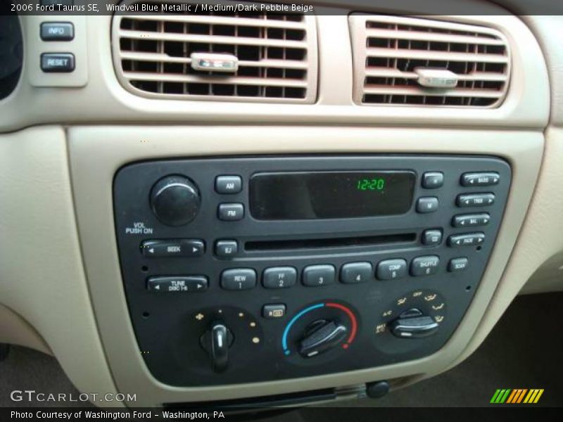 Windveil Blue Metallic / Medium/Dark Pebble Beige 2006 Ford Taurus SE