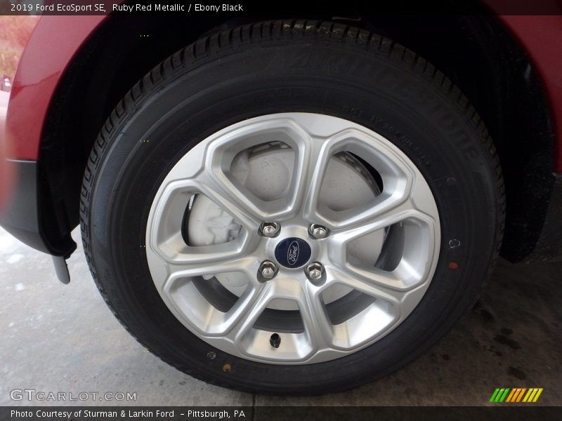 Ruby Red Metallic / Ebony Black 2019 Ford EcoSport SE