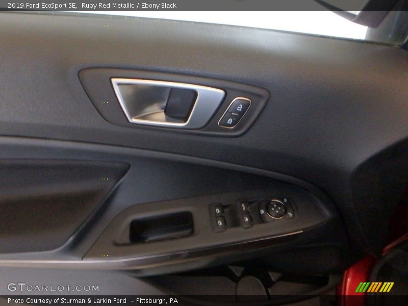 Ruby Red Metallic / Ebony Black 2019 Ford EcoSport SE