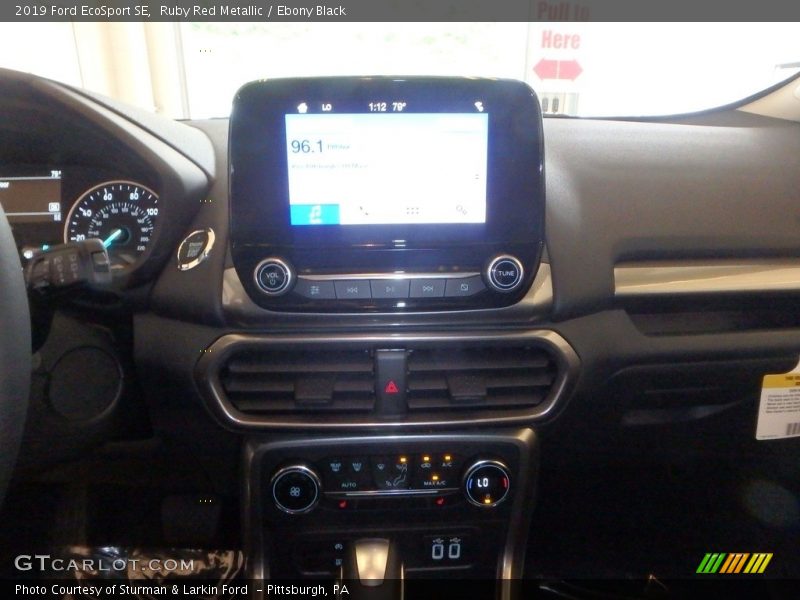 Ruby Red Metallic / Ebony Black 2019 Ford EcoSport SE