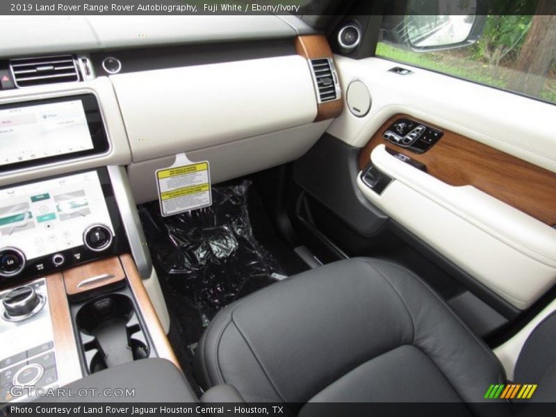 Fuji White / Ebony/Ivory 2019 Land Rover Range Rover Autobiography