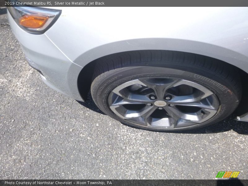 Silver Ice Metallic / Jet Black 2019 Chevrolet Malibu RS