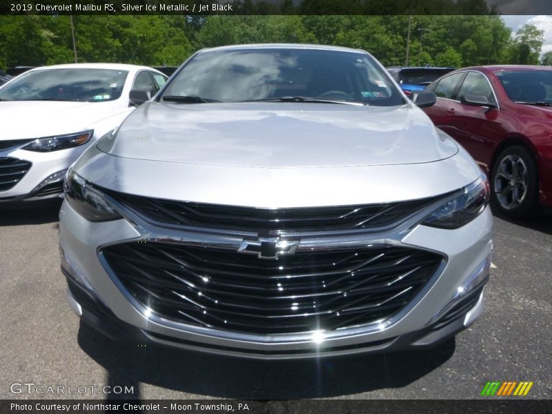 Silver Ice Metallic / Jet Black 2019 Chevrolet Malibu RS