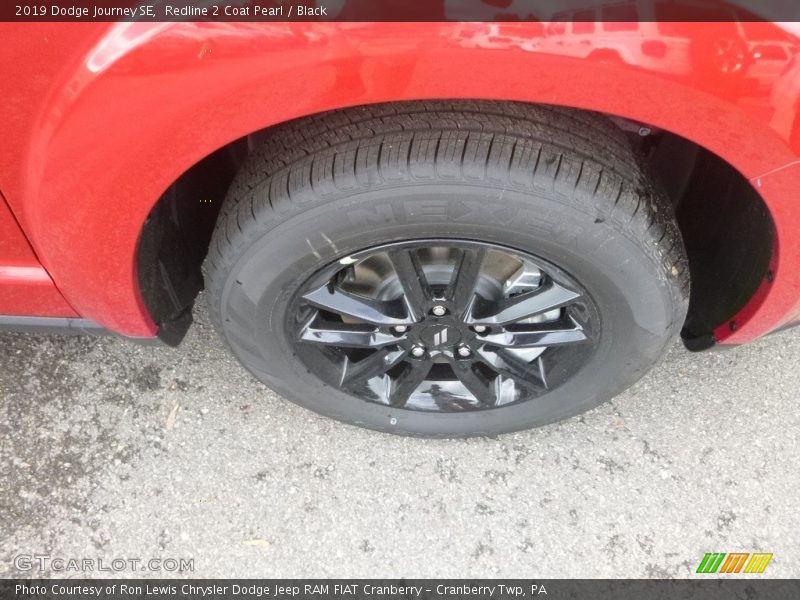 Redline 2 Coat Pearl / Black 2019 Dodge Journey SE