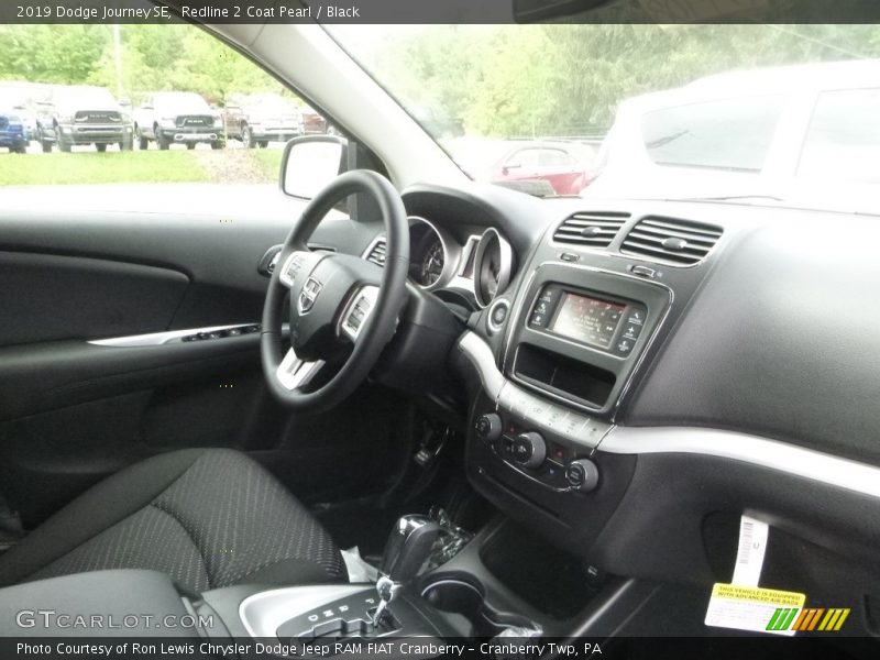 Redline 2 Coat Pearl / Black 2019 Dodge Journey SE