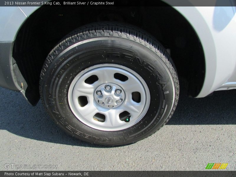Brilliant Silver / Graphite Steel 2013 Nissan Frontier S King Cab