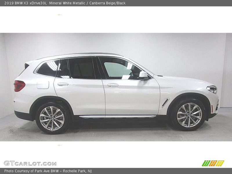 Mineral White Metallic / Canberra Beige/Black 2019 BMW X3 xDrive30i