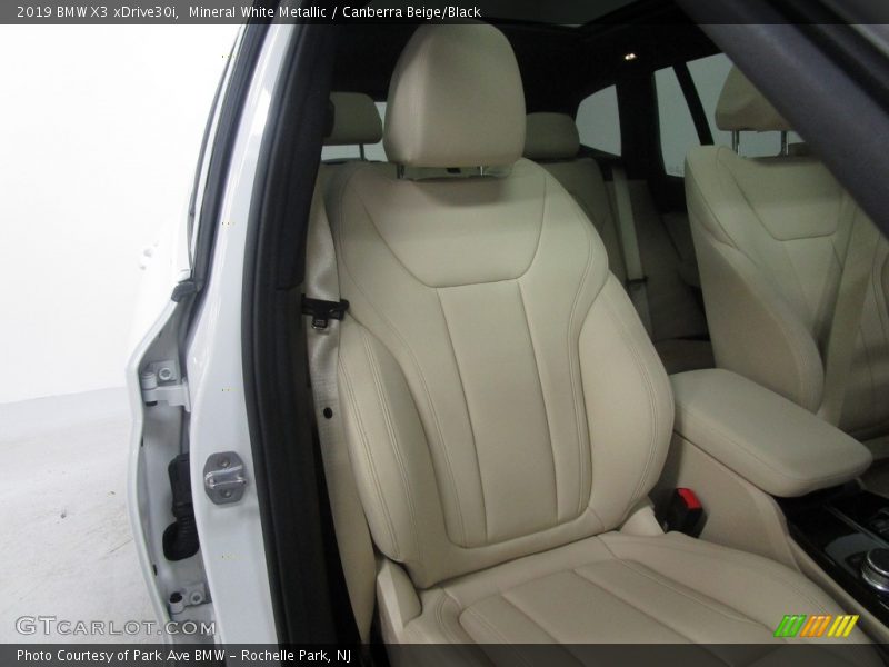 Mineral White Metallic / Canberra Beige/Black 2019 BMW X3 xDrive30i