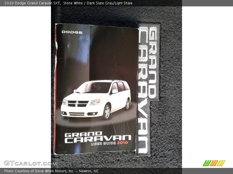 Stone White / Dark Slate Gray/Light Shale 2010 Dodge Grand Caravan SXT