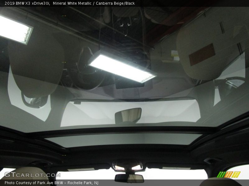 Mineral White Metallic / Canberra Beige/Black 2019 BMW X3 xDrive30i