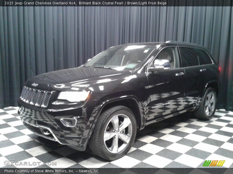 Brilliant Black Crystal Pearl / Brown/Light Frost Beige 2015 Jeep Grand Cherokee Overland 4x4