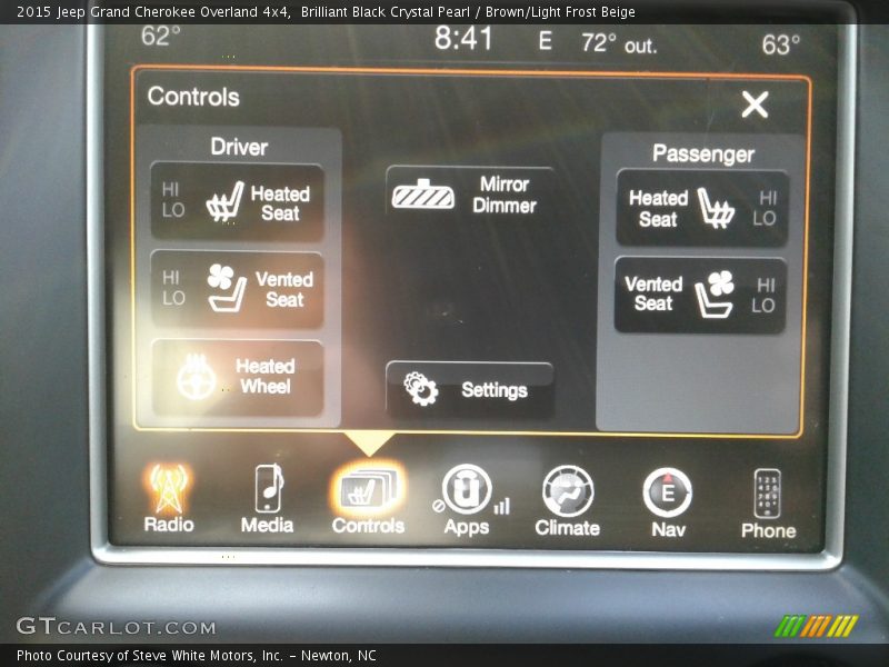 Brilliant Black Crystal Pearl / Brown/Light Frost Beige 2015 Jeep Grand Cherokee Overland 4x4