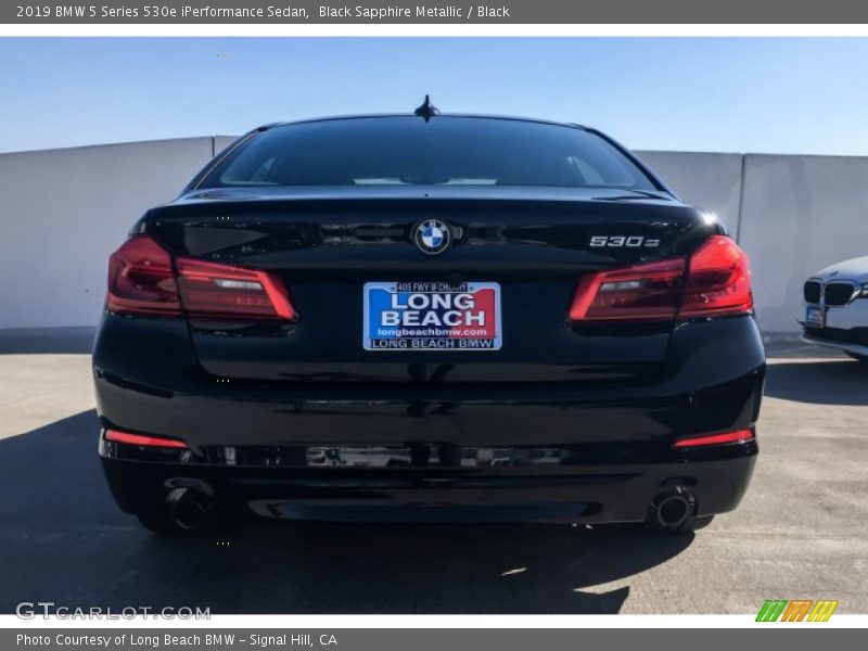 Black Sapphire Metallic / Black 2019 BMW 5 Series 530e iPerformance Sedan