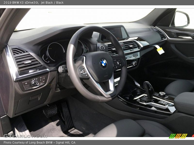 Jet Black / Black 2019 BMW X3 sDrive30i
