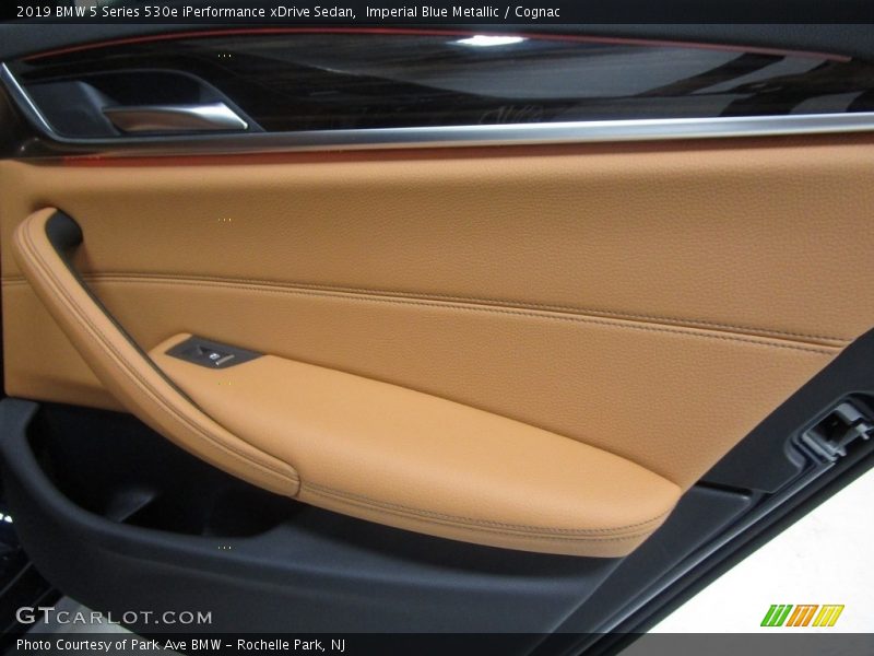 Imperial Blue Metallic / Cognac 2019 BMW 5 Series 530e iPerformance xDrive Sedan