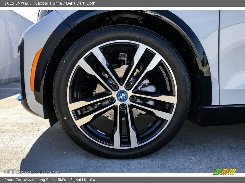 Capparis White / Deka Dark Cloth 2019 BMW i3 S