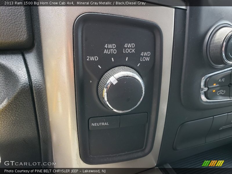Mineral Gray Metallic / Black/Diesel Gray 2013 Ram 1500 Big Horn Crew Cab 4x4