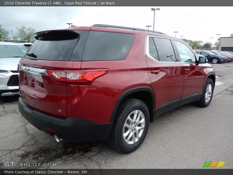 Cajun Red Tintcoat / Jet Black 2019 Chevrolet Traverse LT AWD