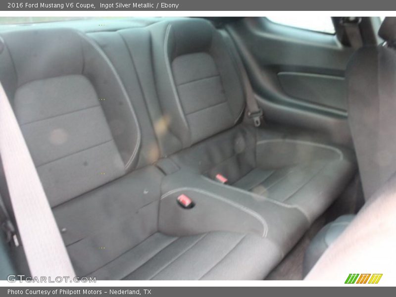 Ingot Silver Metallic / Ebony 2016 Ford Mustang V6 Coupe