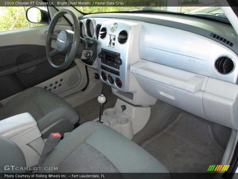 Bright Silver Metallic / Pastel Slate Gray 2009 Chrysler PT Cruiser LX