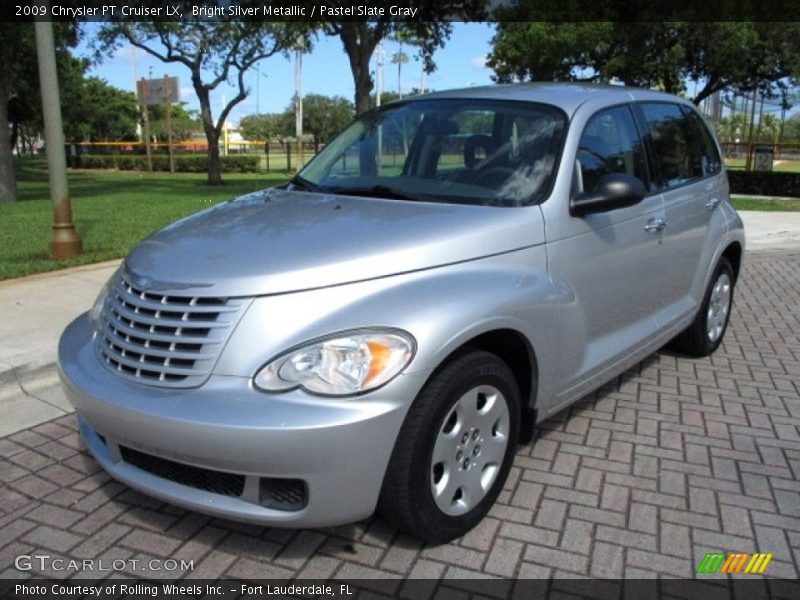 Bright Silver Metallic / Pastel Slate Gray 2009 Chrysler PT Cruiser LX
