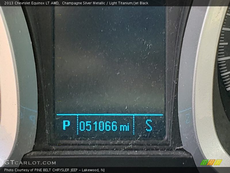 Champagne Silver Metallic / Light Titanium/Jet Black 2013 Chevrolet Equinox LT AWD