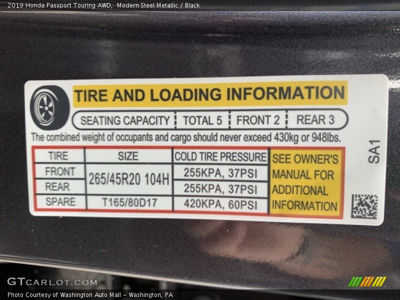 Modern Steel Metallic / Black 2019 Honda Passport Touring AWD