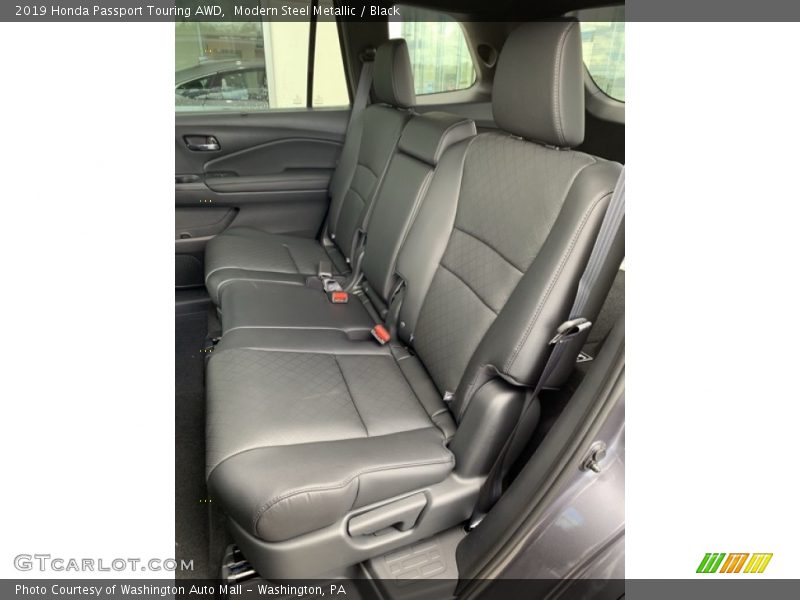 Modern Steel Metallic / Black 2019 Honda Passport Touring AWD