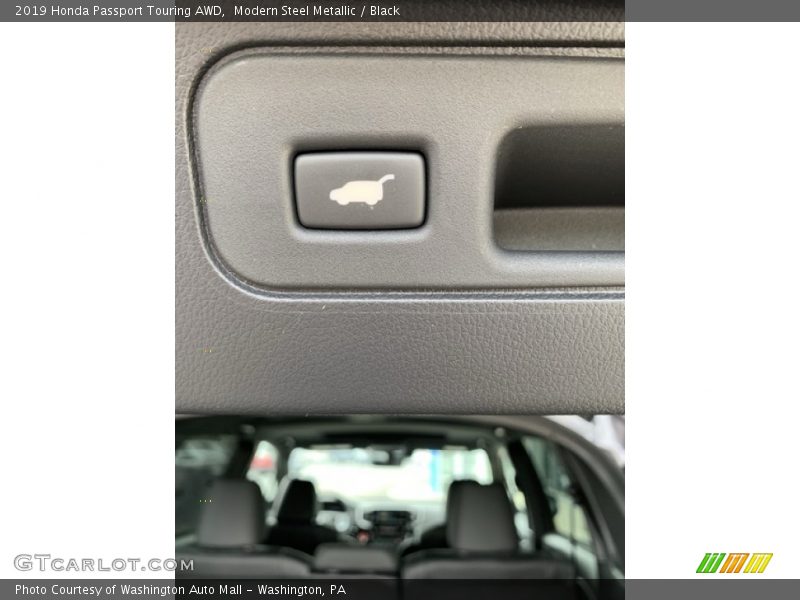 Modern Steel Metallic / Black 2019 Honda Passport Touring AWD