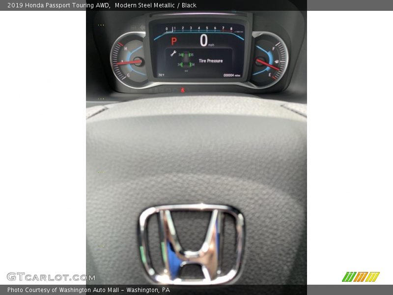 Modern Steel Metallic / Black 2019 Honda Passport Touring AWD