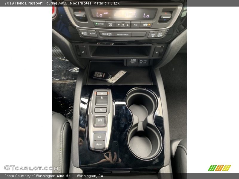 Modern Steel Metallic / Black 2019 Honda Passport Touring AWD
