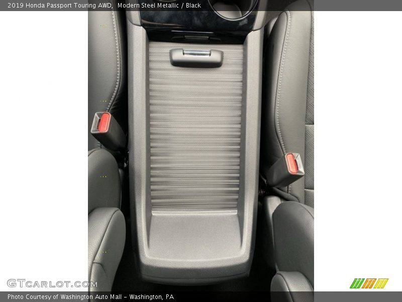 Modern Steel Metallic / Black 2019 Honda Passport Touring AWD