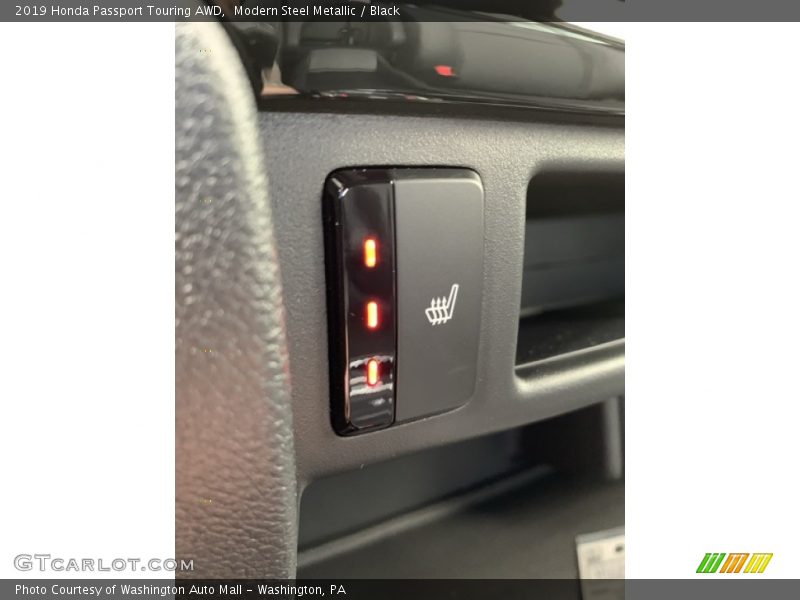 Modern Steel Metallic / Black 2019 Honda Passport Touring AWD