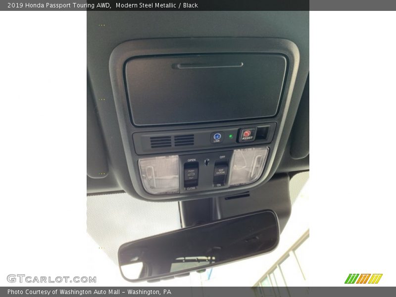 Modern Steel Metallic / Black 2019 Honda Passport Touring AWD