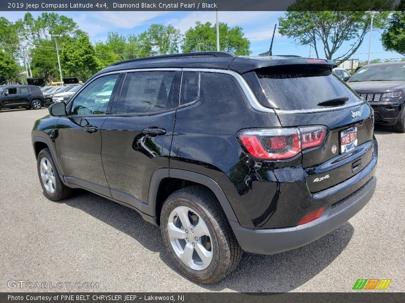 Diamond Black Crystal Pearl / Black 2019 Jeep Compass Latitude 4x4