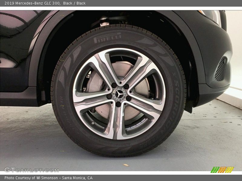 Black / Black 2019 Mercedes-Benz GLC 300