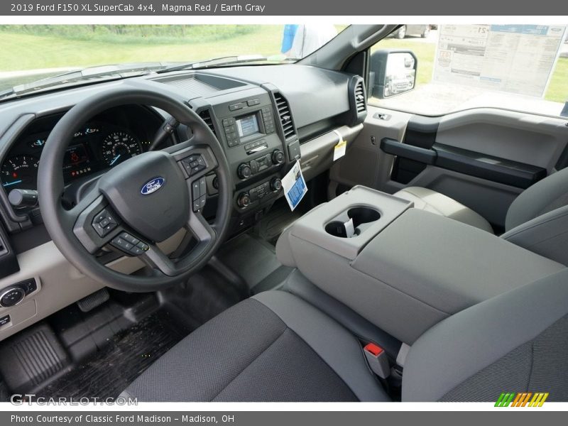 Magma Red / Earth Gray 2019 Ford F150 XL SuperCab 4x4