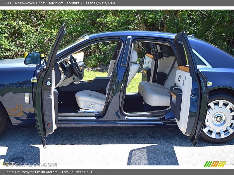 Midnight Sapphire / Seashell/Navy Blue 2013 Rolls-Royce Ghost