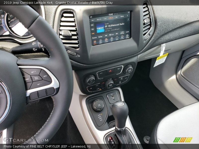 Granite Crystal Metallic / Black/Ski Gray 2019 Jeep Compass Latitude 4x4