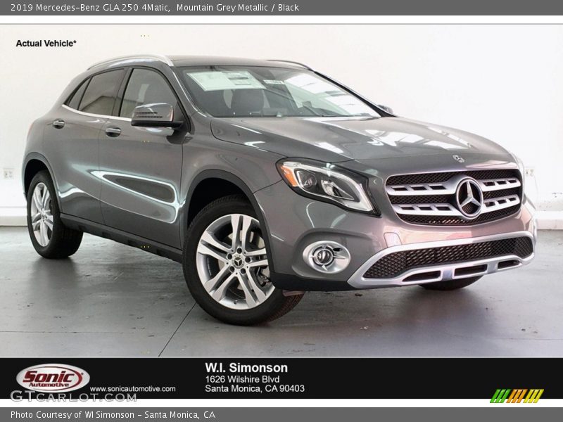 Mountain Grey Metallic / Black 2019 Mercedes-Benz GLA 250 4Matic