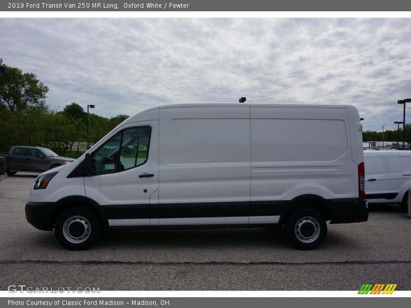  2019 Transit Van 250 MR Long Oxford White